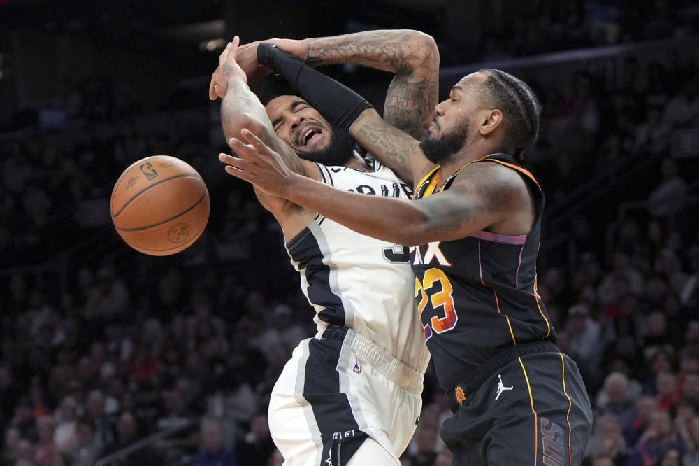 使得他成为 使得他成为