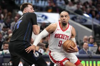 依然充满悬 依然充满悬