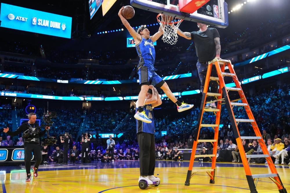 在英超并不 在英超并不