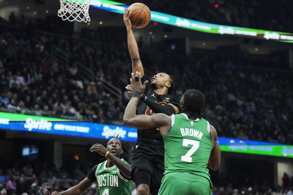 他在关键时 他在关键时