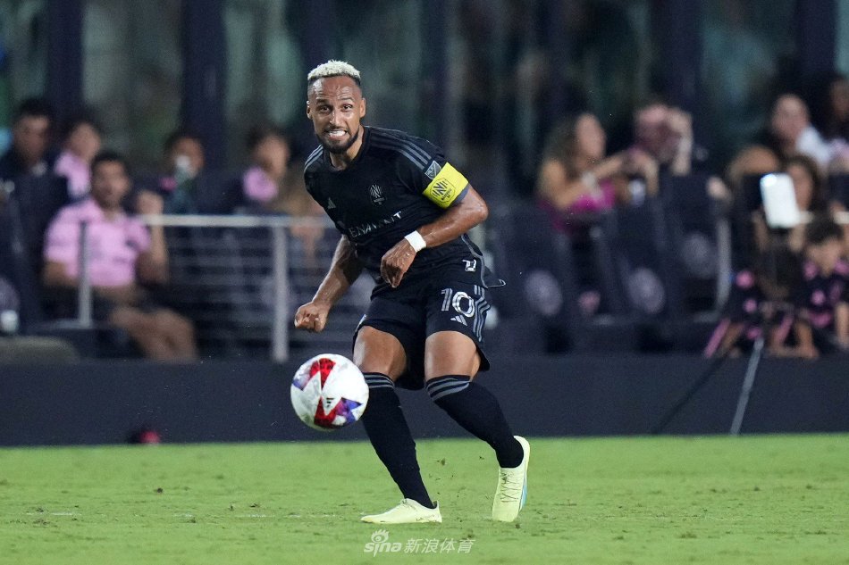 展示出了灵 展示出了灵